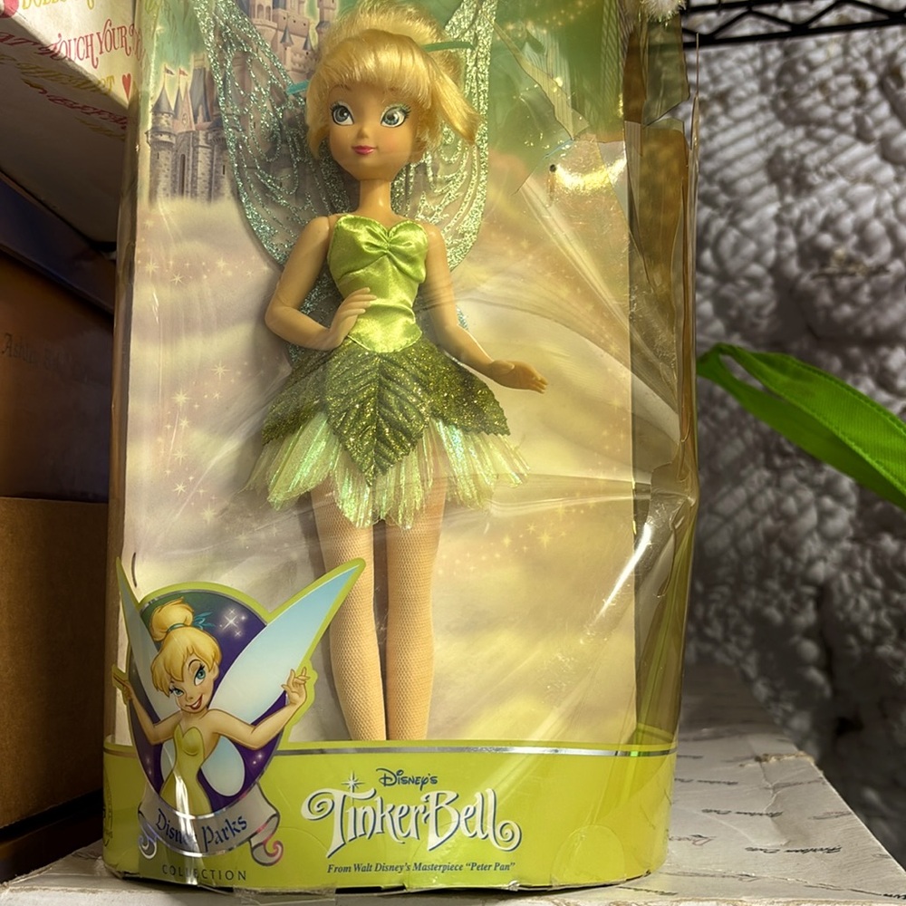 Disney Store Tinkerbell Fairies Doll Tinker Bell NEW in Box Kids Toy Collectible